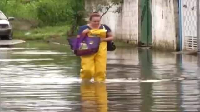 Moradores Da Vila Maria Augusta Em Itaquaquecetuba Sofrem